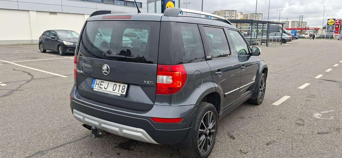 Skoda Yeti 2015 — фото 5