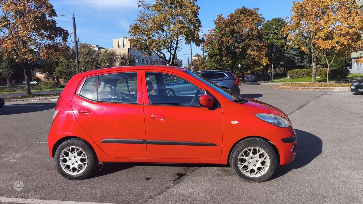 Hyundai i10 2008 — вигляд ззаду