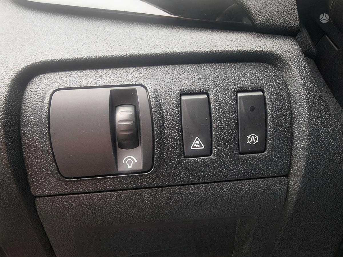 Renault Scenic 2013 — photo 24