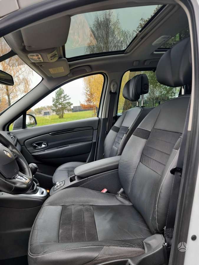 Renault Scenic 2013 — photo 35