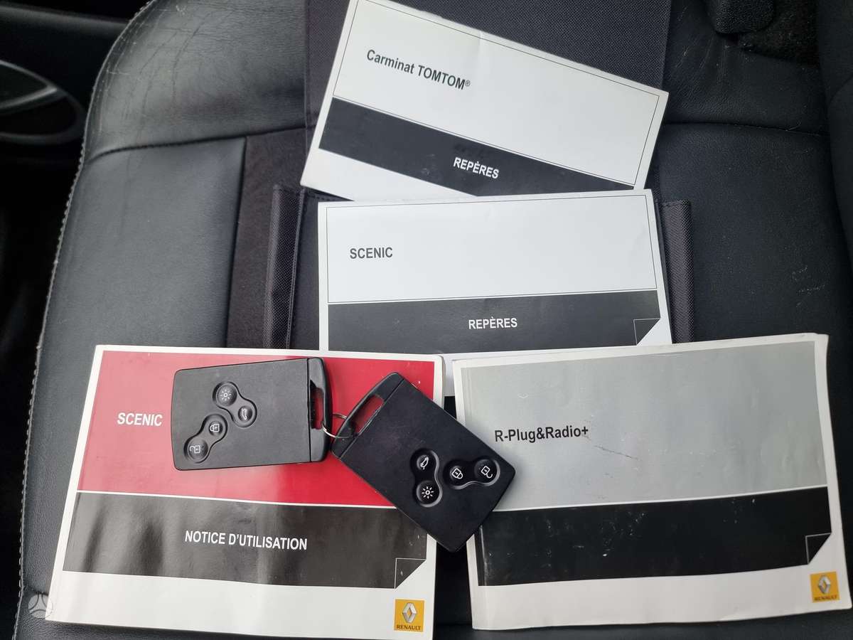 Renault Scenic 2013 — photo 38