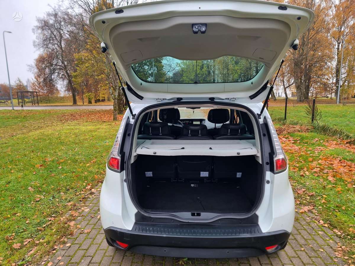 Renault Scenic 2013 — photo 9