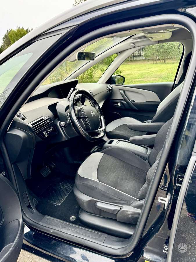 Citroen Grand 2015 — photo 5