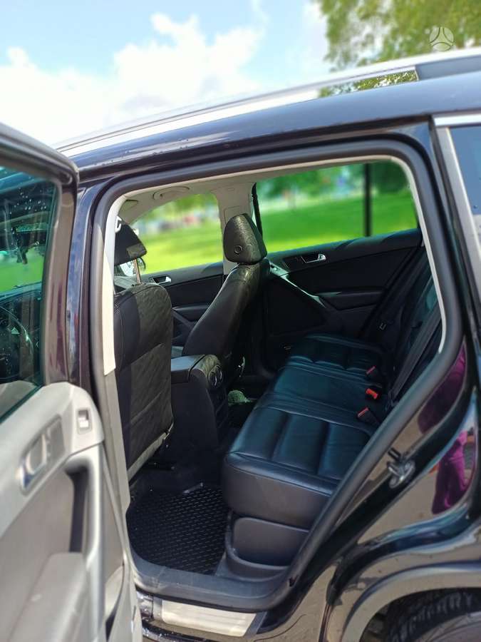 Volkswagen Tiguan 2010 — photo 6