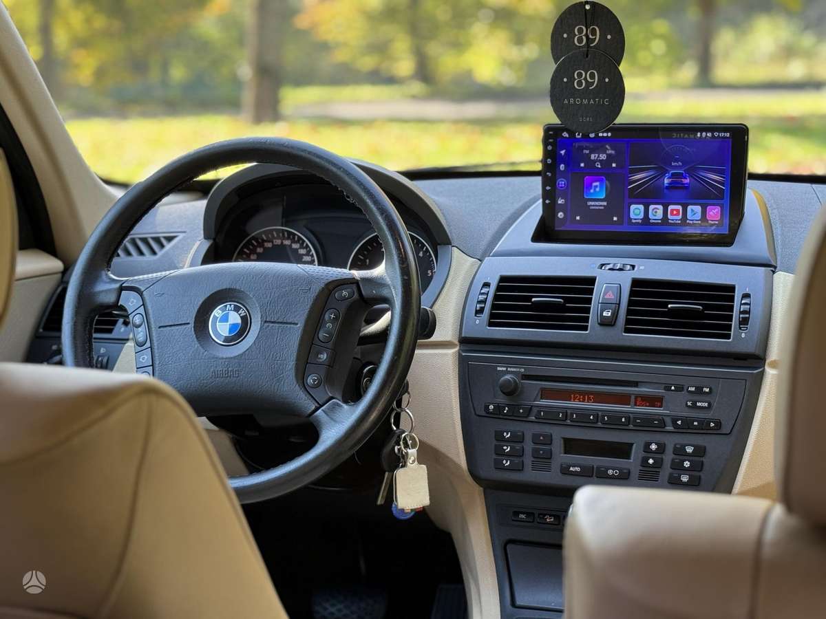 BMW X3 2004 — вигляд ззаду
