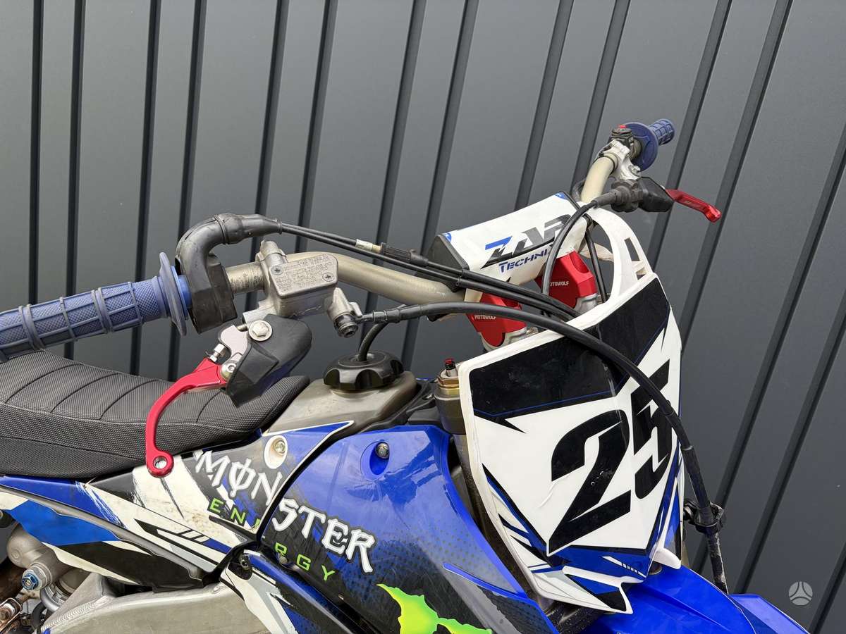 Yamaha YZF 2014 — photo 9