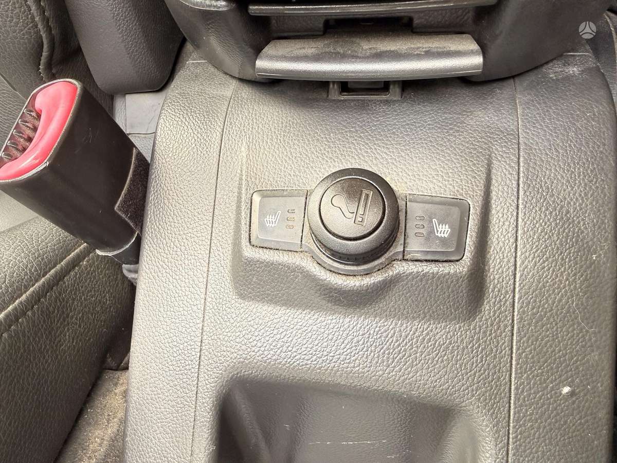 Opel Antara 2008 — photo 11