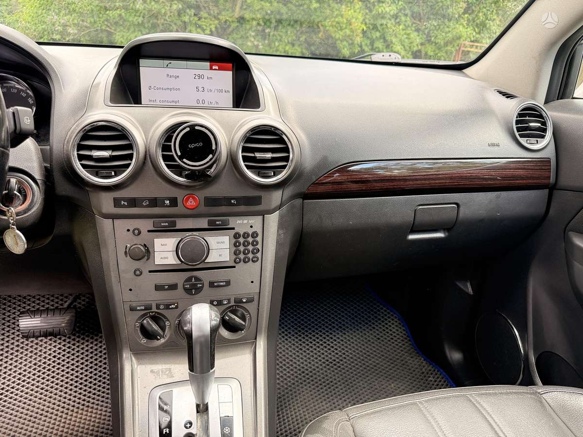 Opel Antara 2008 — photo 12