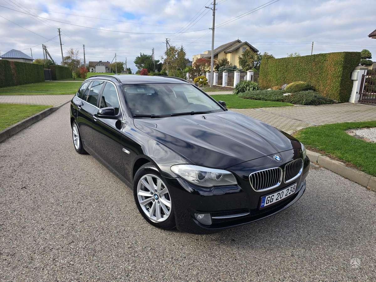 BMW 520, 2011