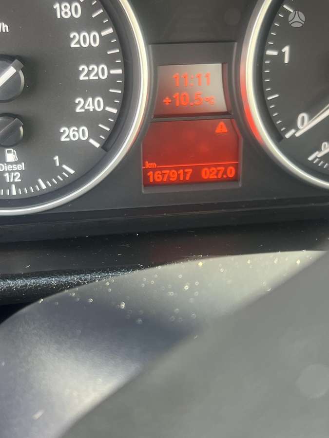 BMW X1 2012 — photo 5