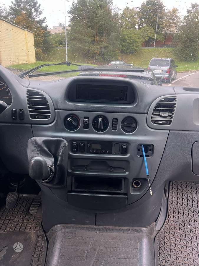 Mercedes-Benz Sprinter 2004 — photo 8