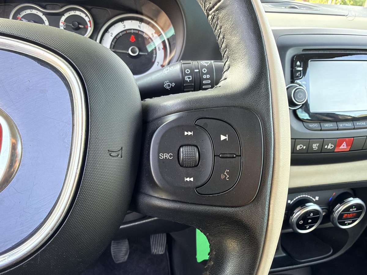 Fiat 500L 2013 — photo 13