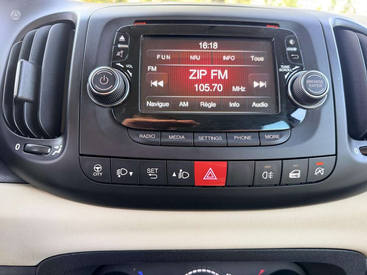 Fiat 500L 2013 — photo 20