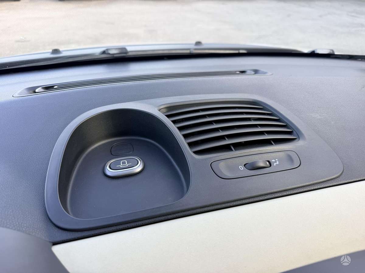 Fiat 500L 2013 — photo 23