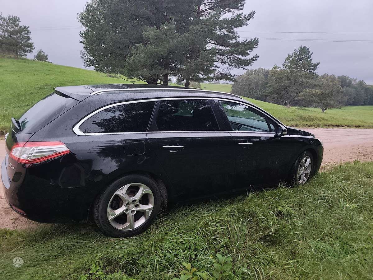 Peugeot 508 2012 — двигун 1997 cm³, 163 HP (120kW)