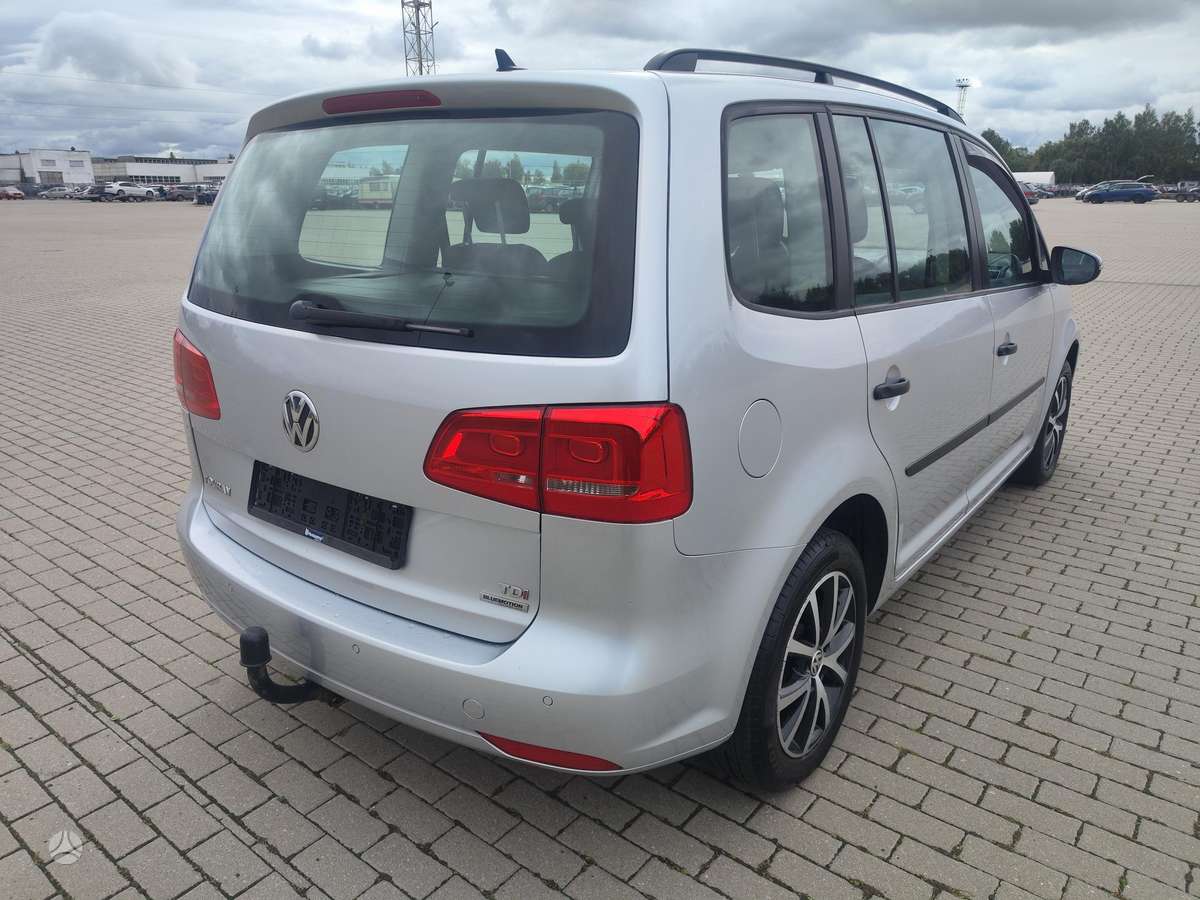 Volkswagen Touran 2014 — двигун 1598 cm³, 105 HP (77kW)