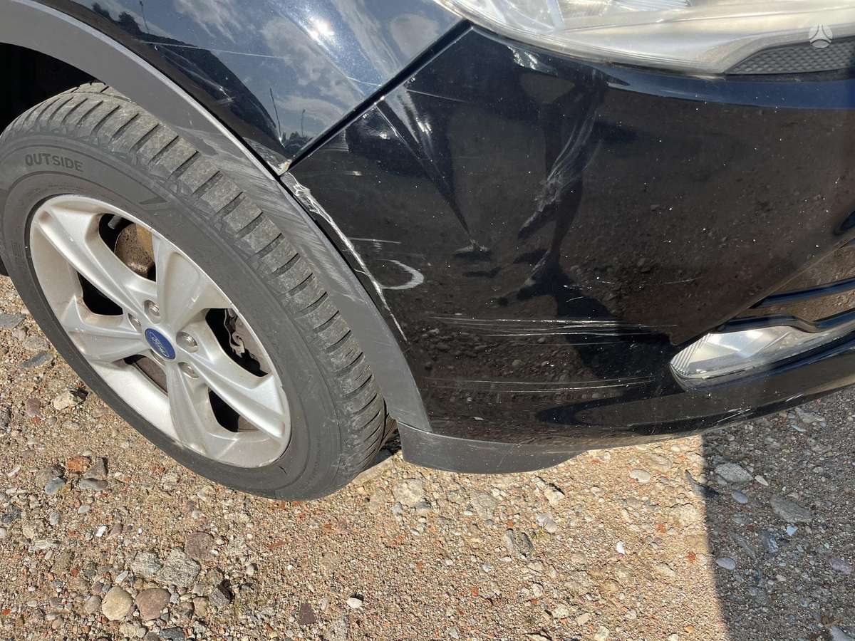 Ford Kuga 2015 — photo 5