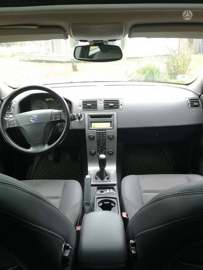 Volvo V50 2006 — photo 13