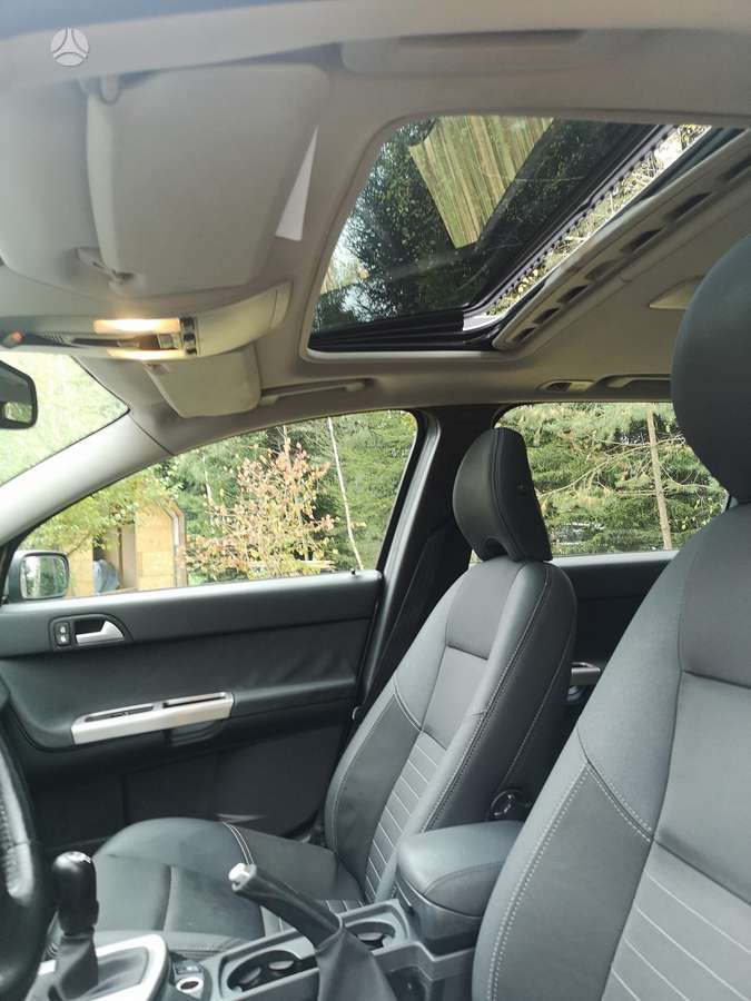 Volvo V50 2006 — photo 14