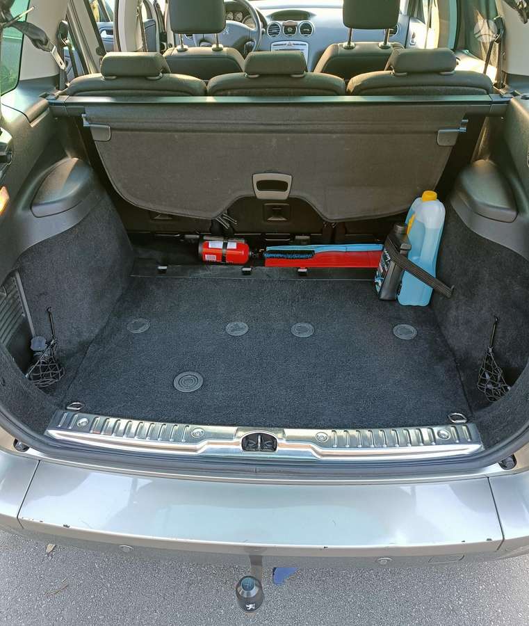 Peugeot 308 2009 — photo 15
