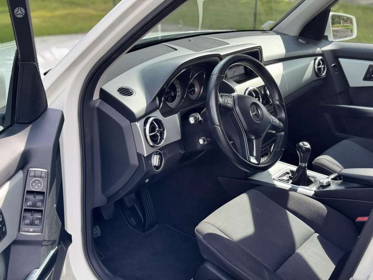 Mercedes-Benz GLK200 2013 — фото 13