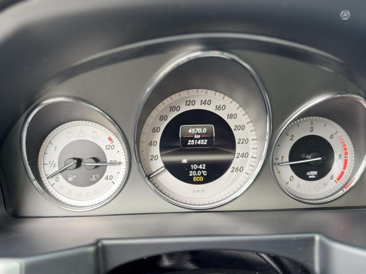 Mercedes-Benz GLK200 2013 — фото 19