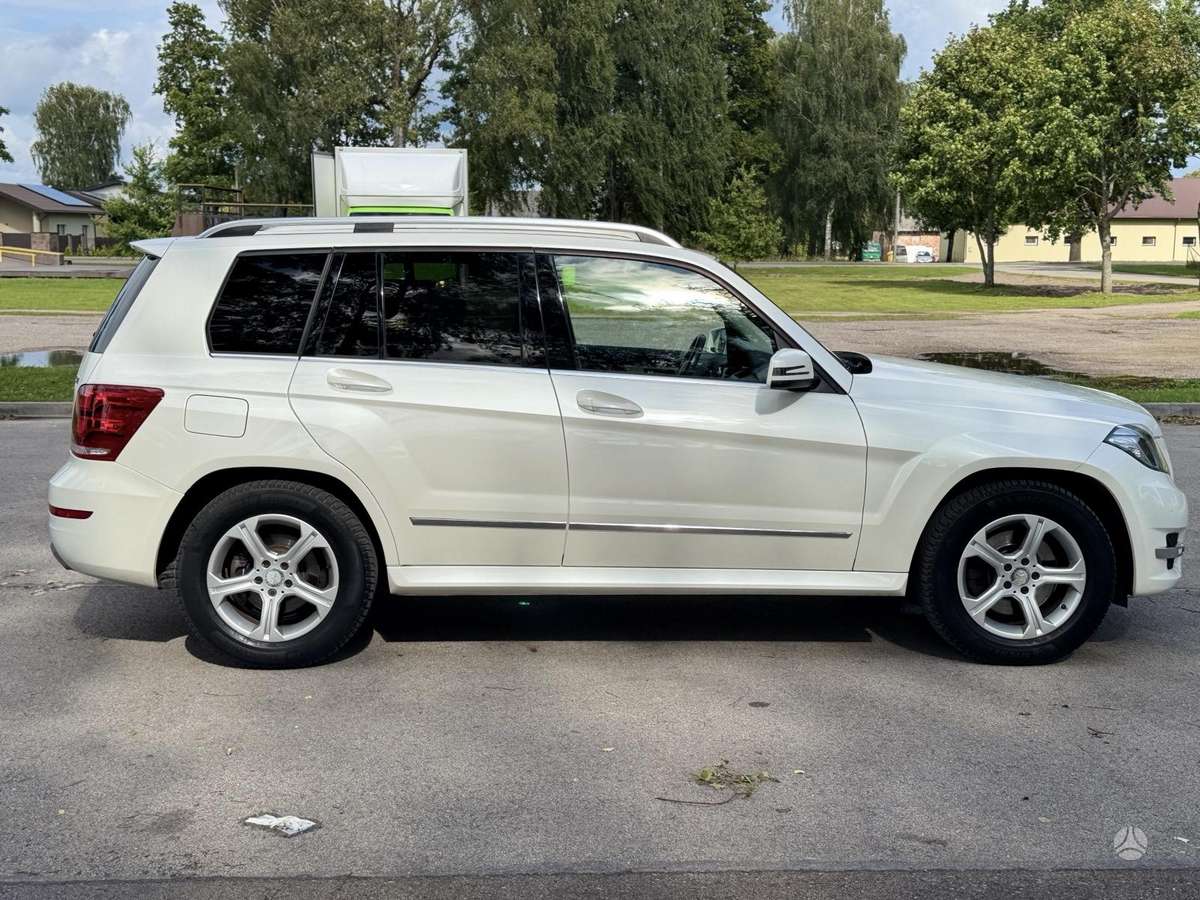 Mercedes-Benz GLK200 2013 — салон