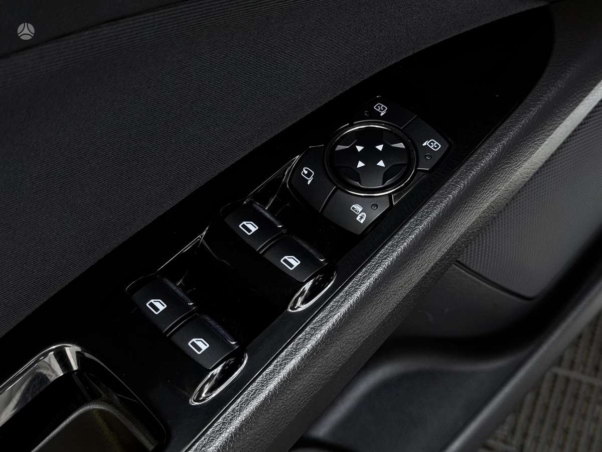 Ford Mondeo 2015 — photo 21