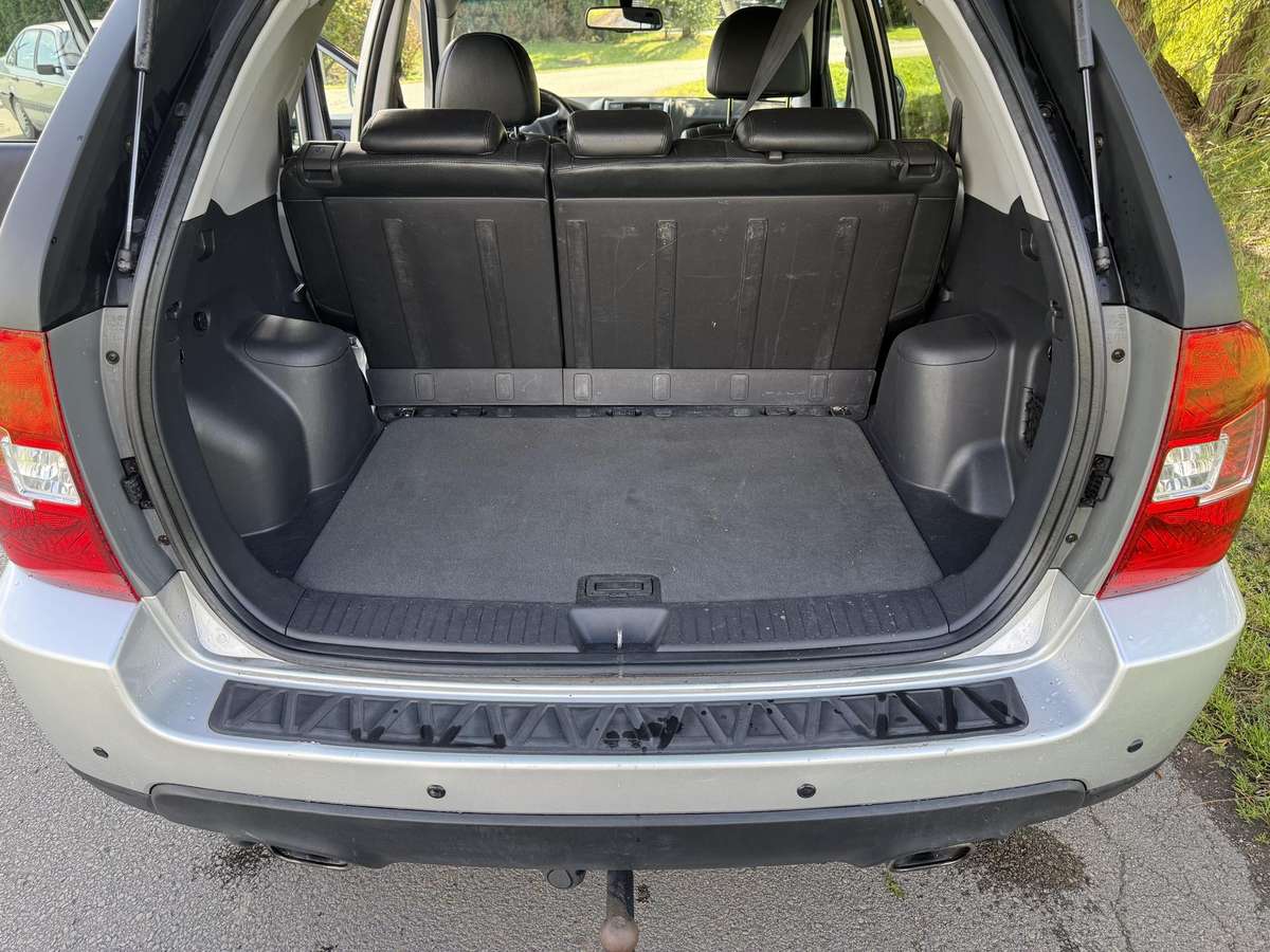 Kia Sportage 2009 — photo 11