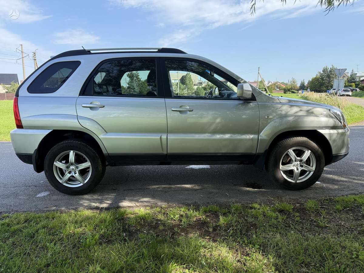 Kia Sportage 2009 — photo 6