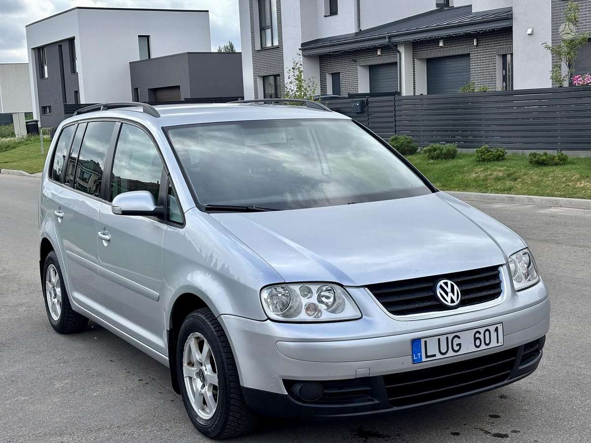 Volkswagen Touran 2006 — photo 9