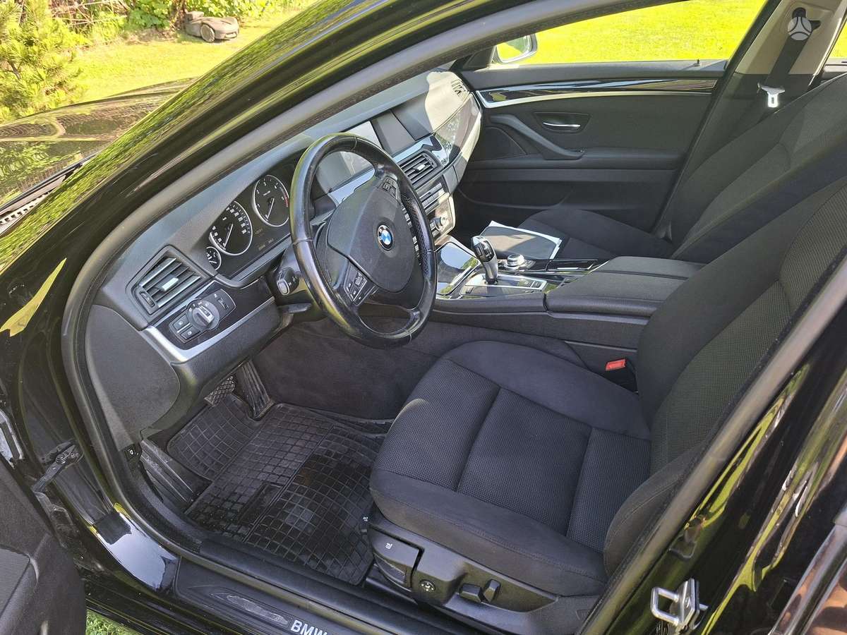 BMW 520 2011 — photo 5