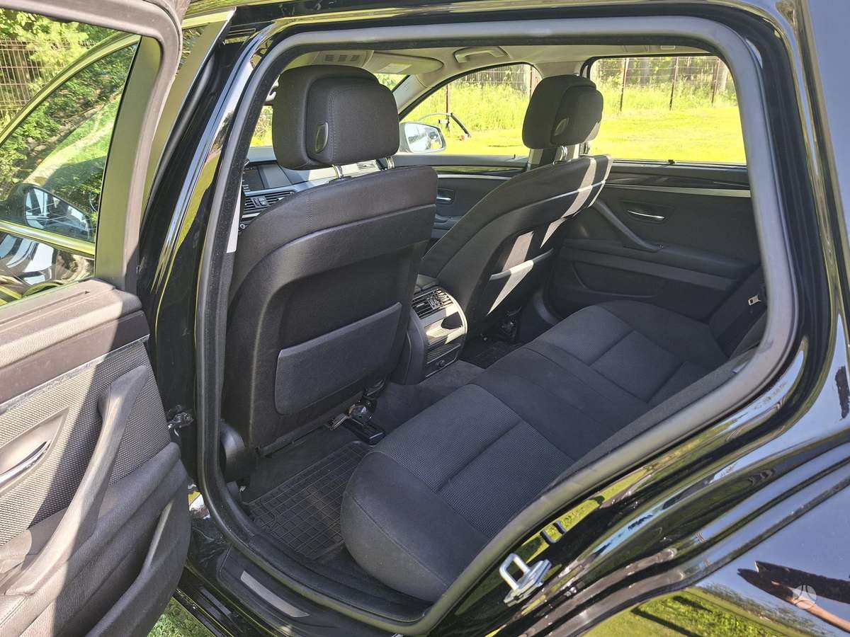 BMW 520 2011 — photo 6