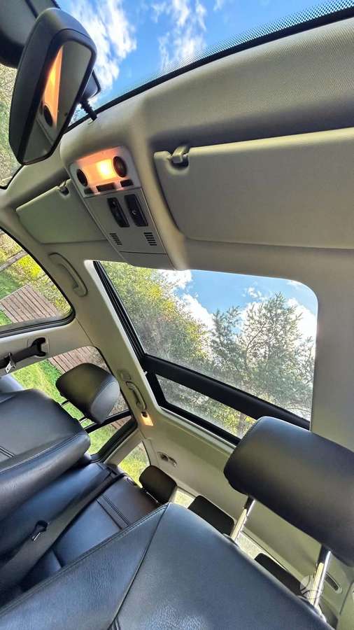 BMW 320 2012 — photo 13