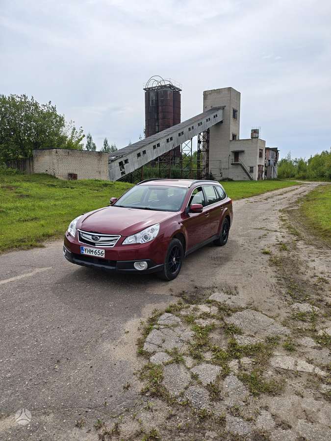 Subaru Outback, 2011