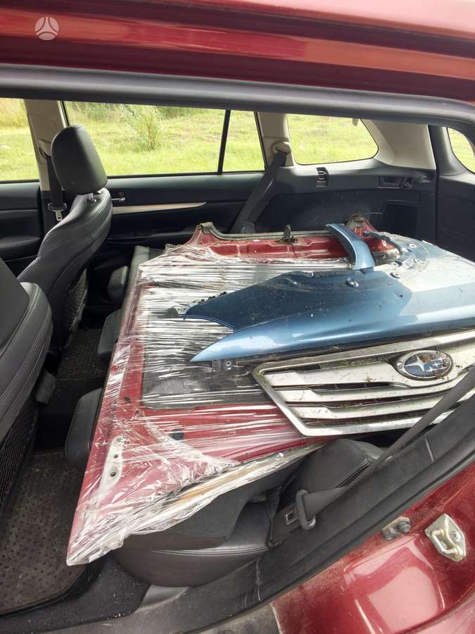 Subaru Outback 2011 — photo 8