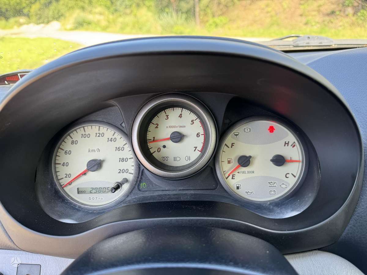 Toyota RAV4 2005 — photo 13