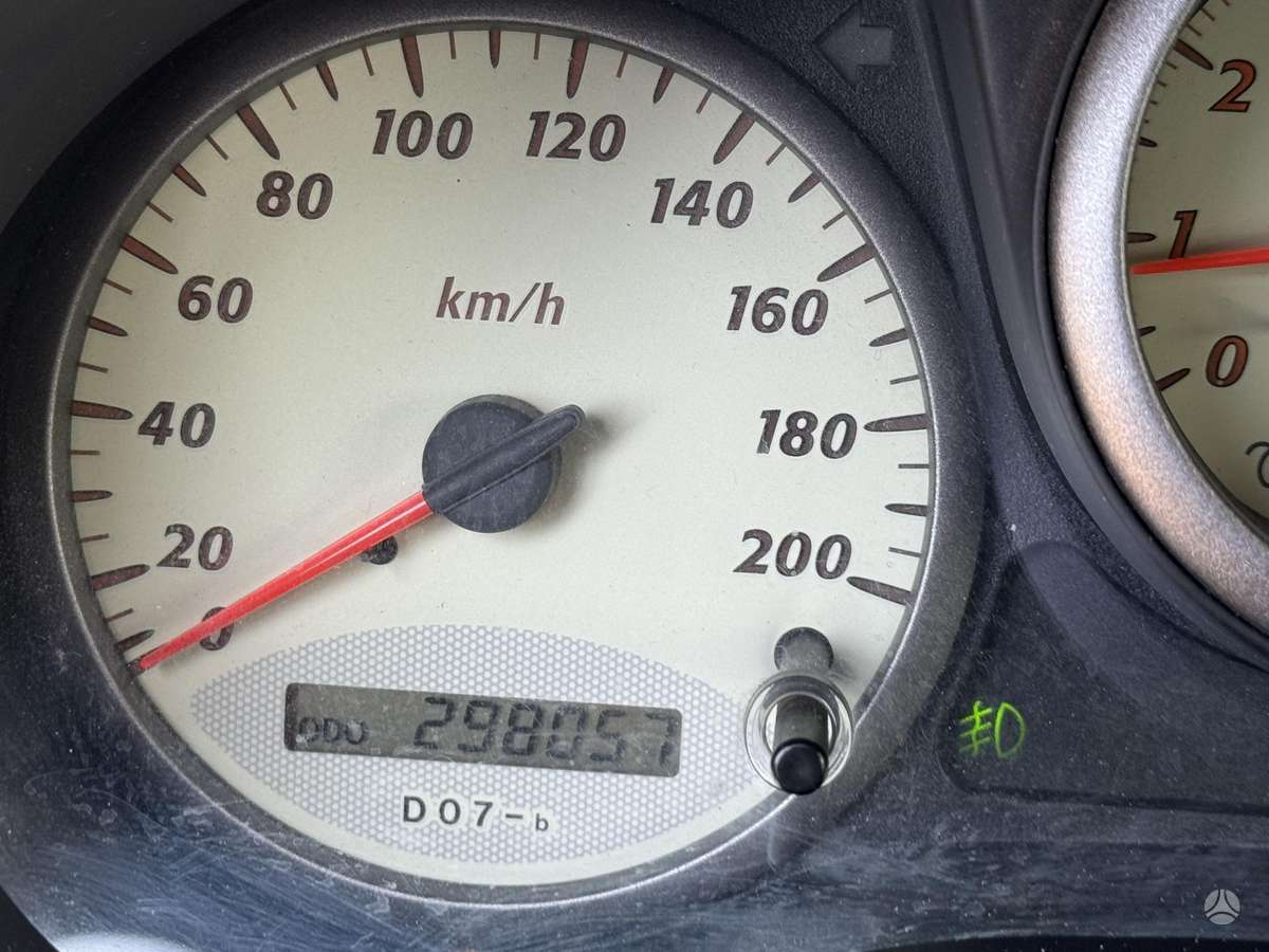 Toyota RAV4 2005 — photo 14