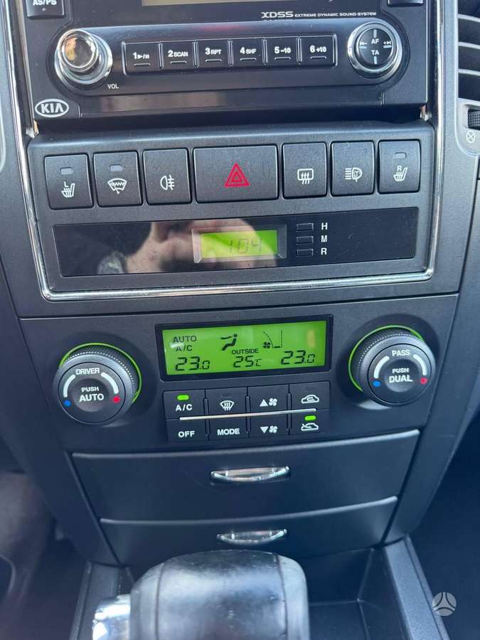 Kia Sorento 2007 — photo 17