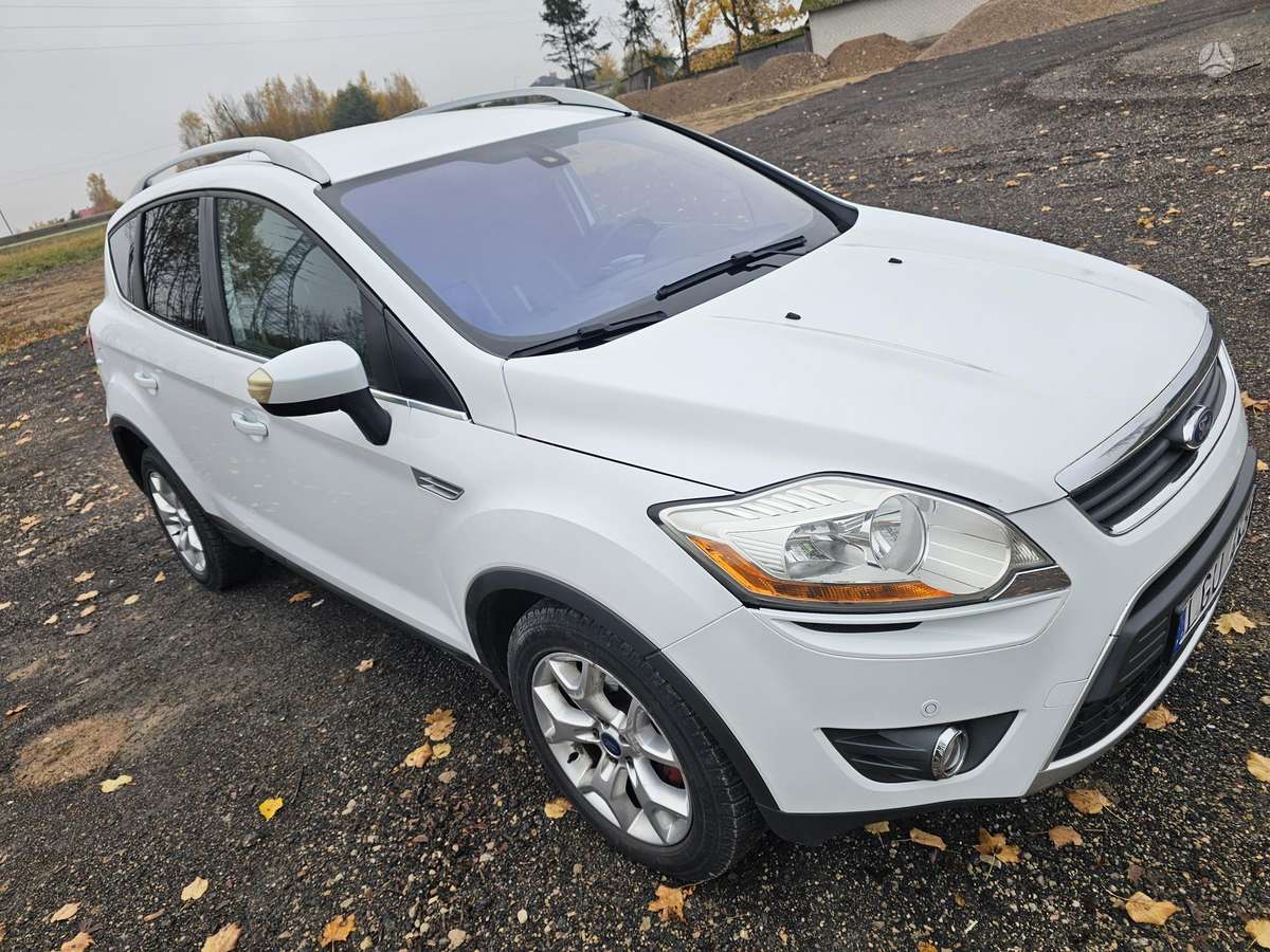 Ford Kuga 2011 — фото 12