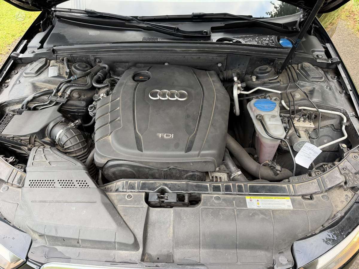 Audi A4 2012 — photo 10