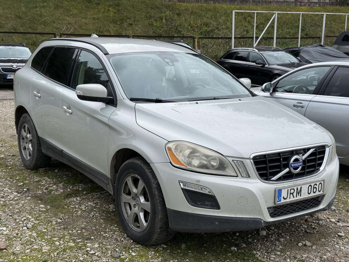 Volvo XC60, 2012