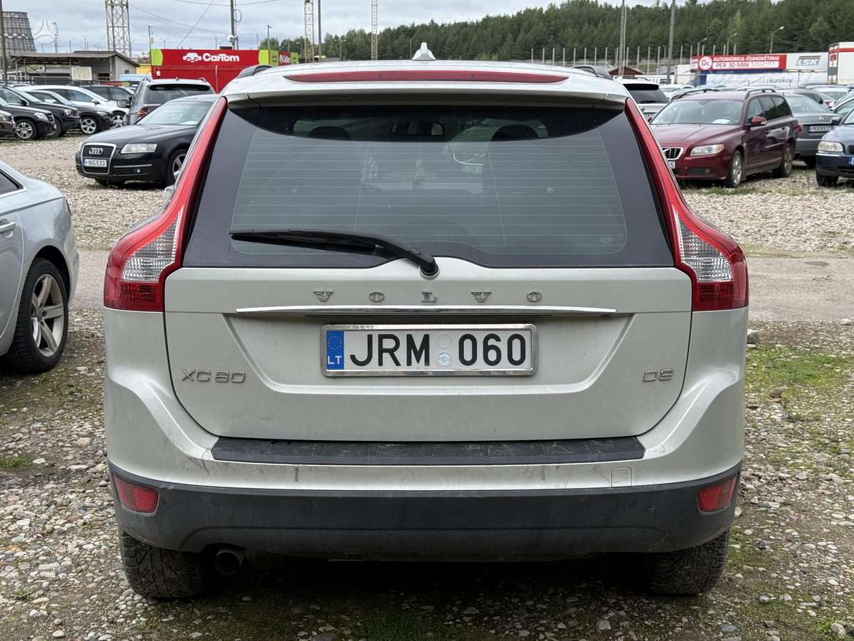 Volvo XC60 2012 — photo 5