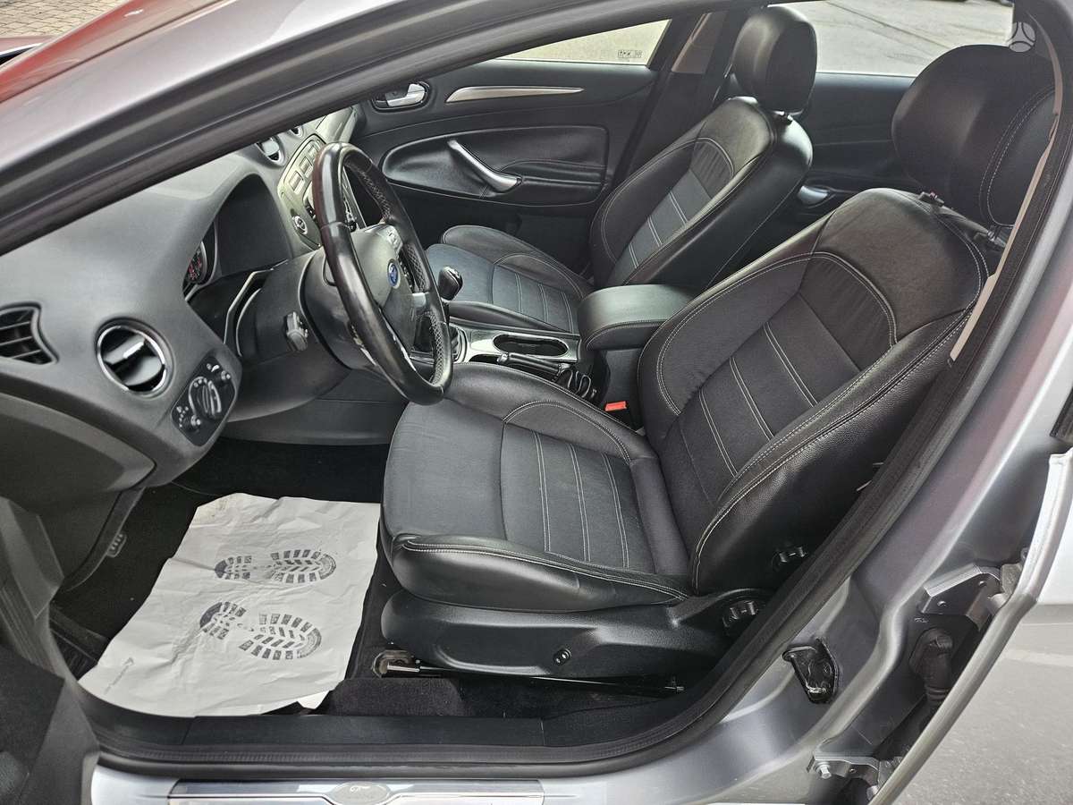 Ford Mondeo 2010 — фото 21