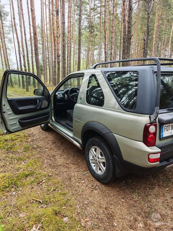 Land Rover 2005 — photo 11