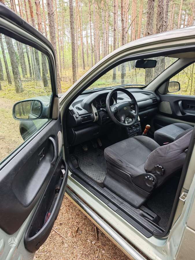 Land Rover 2005 — photo 6