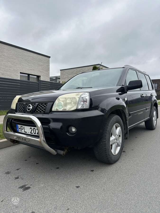 Nissan X-Trail 2004 — vehicle for AFU Ukraine