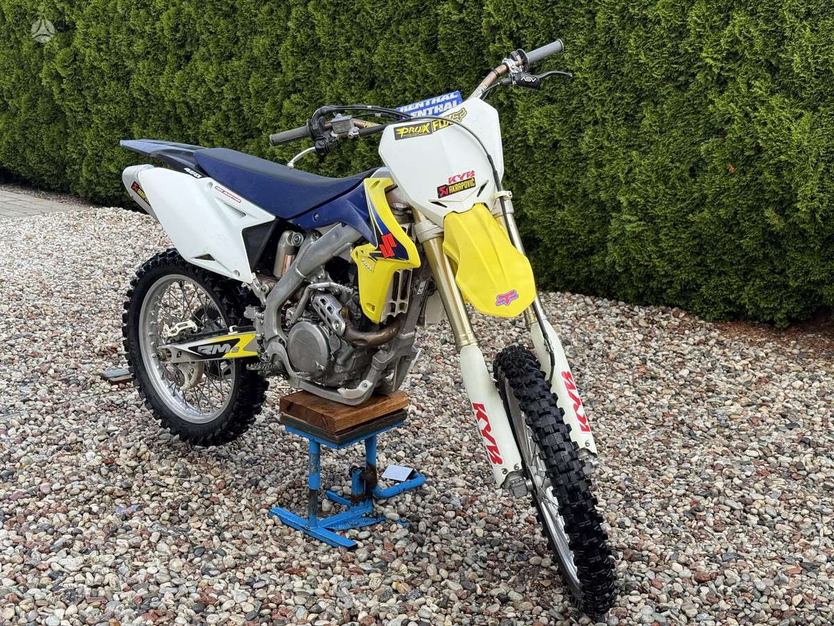 Suzuki RMZ, 2013