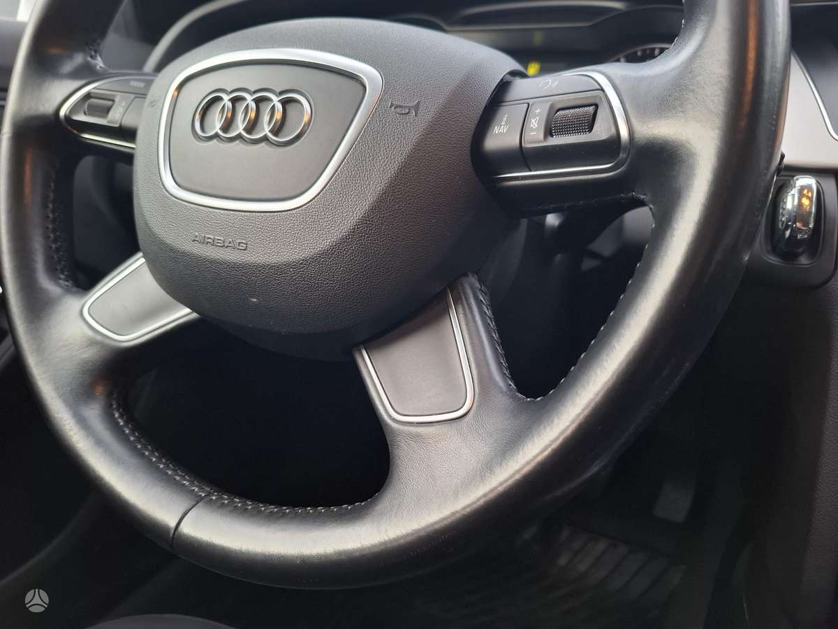 Audi A4 2014 — photo 19
