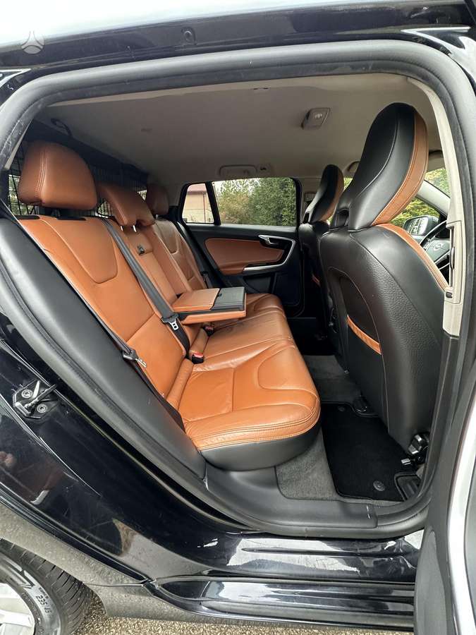 Volvo V60 2012 — photo 5